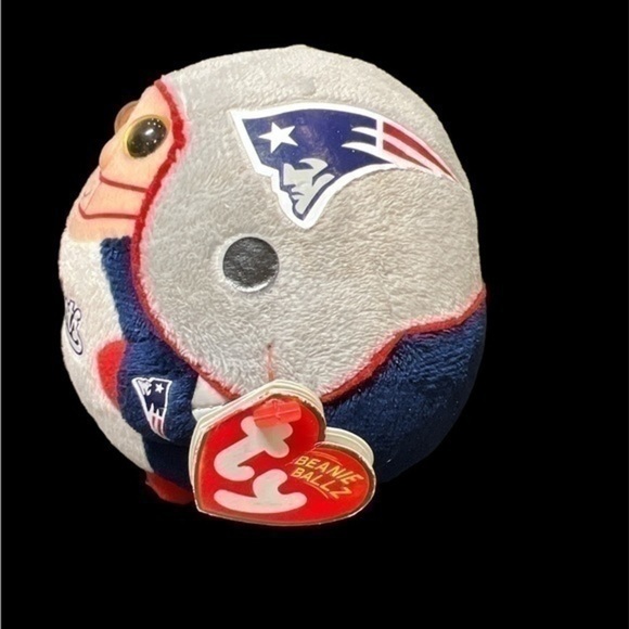 TY Beanie Ballz New England Patriots. Football.‎ NFL - Picture 2 of 3